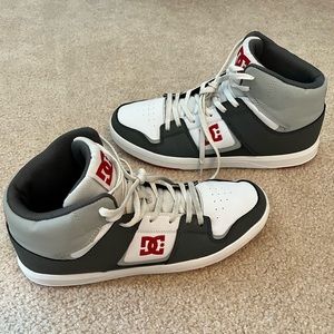 DC shoes Cure High Top Sneaker size 11